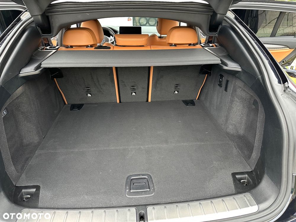 BMW X4 xM40i mHEV - 15