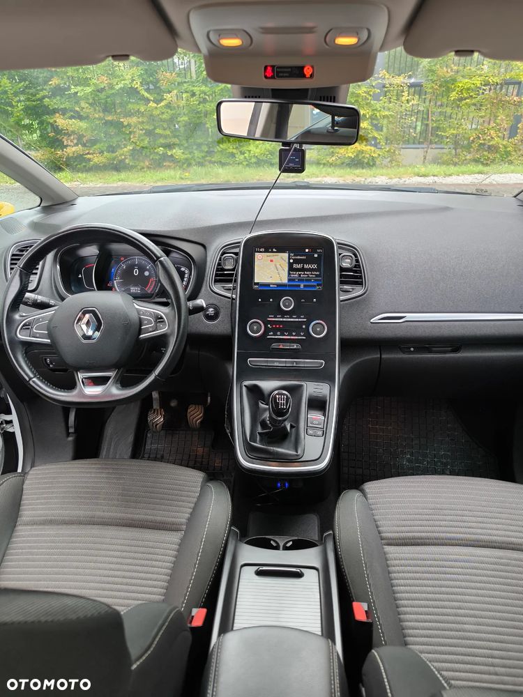 Renault Scenic 1.5 dCi Energy Life EU6 - 11