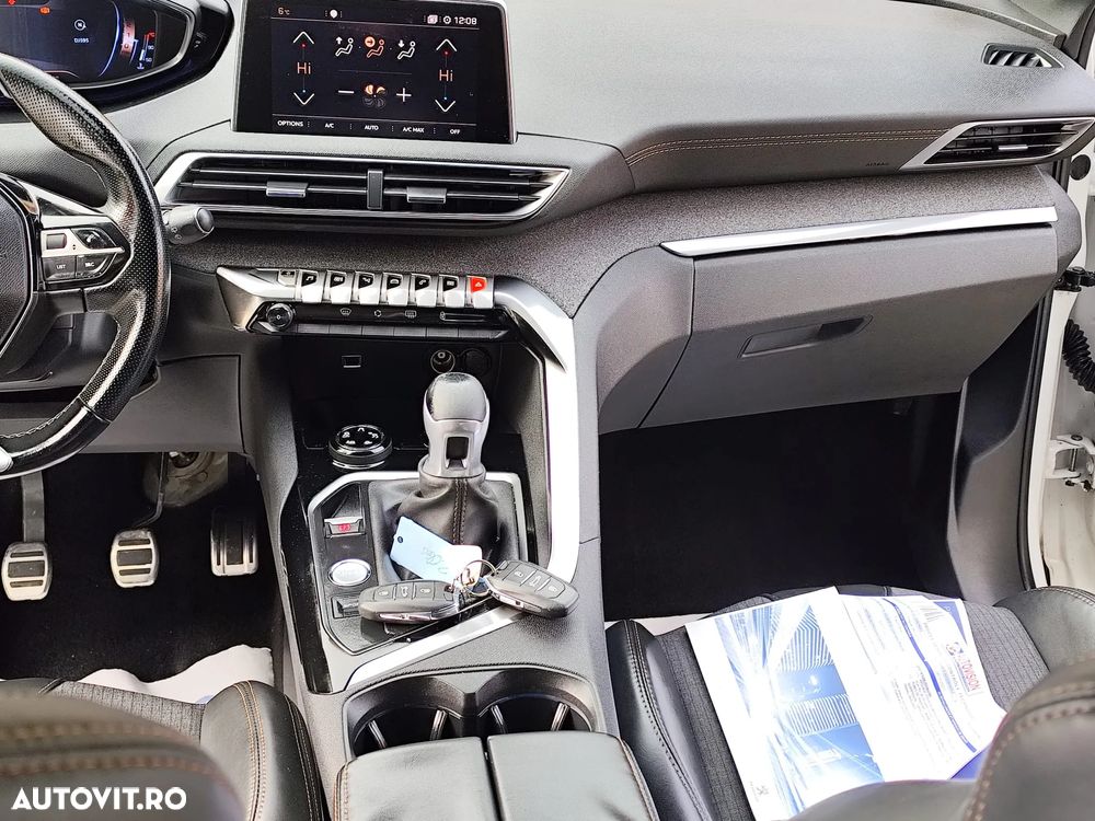 Peugeot 3008 - 5