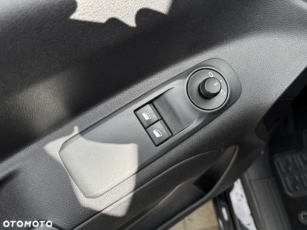 Toyota Proace City Verso 1.5 D-4D Combi - 22