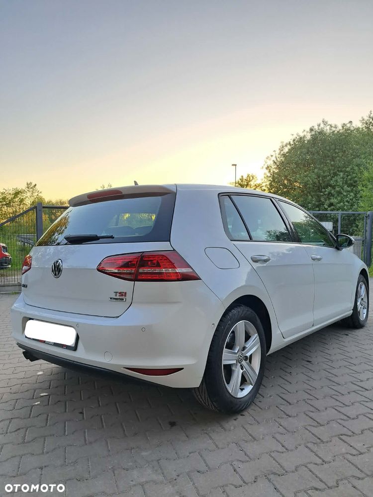 Volkswagen Golf 1.4 TSI BMT Highline DSG - 10