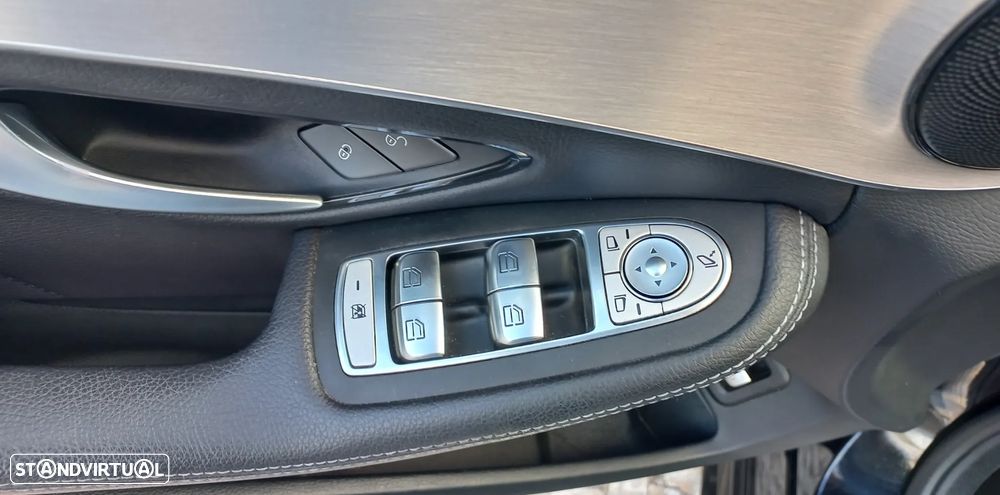 Mercedes-Benz C 300 de AMG Line - 18