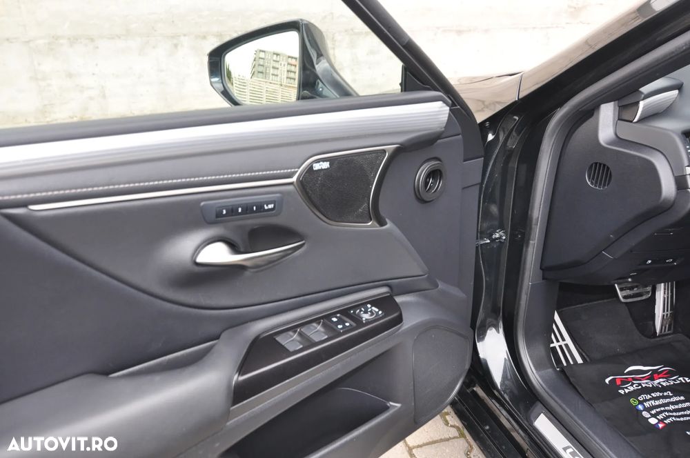 Lexus Seria ES 300h F Sport - 14