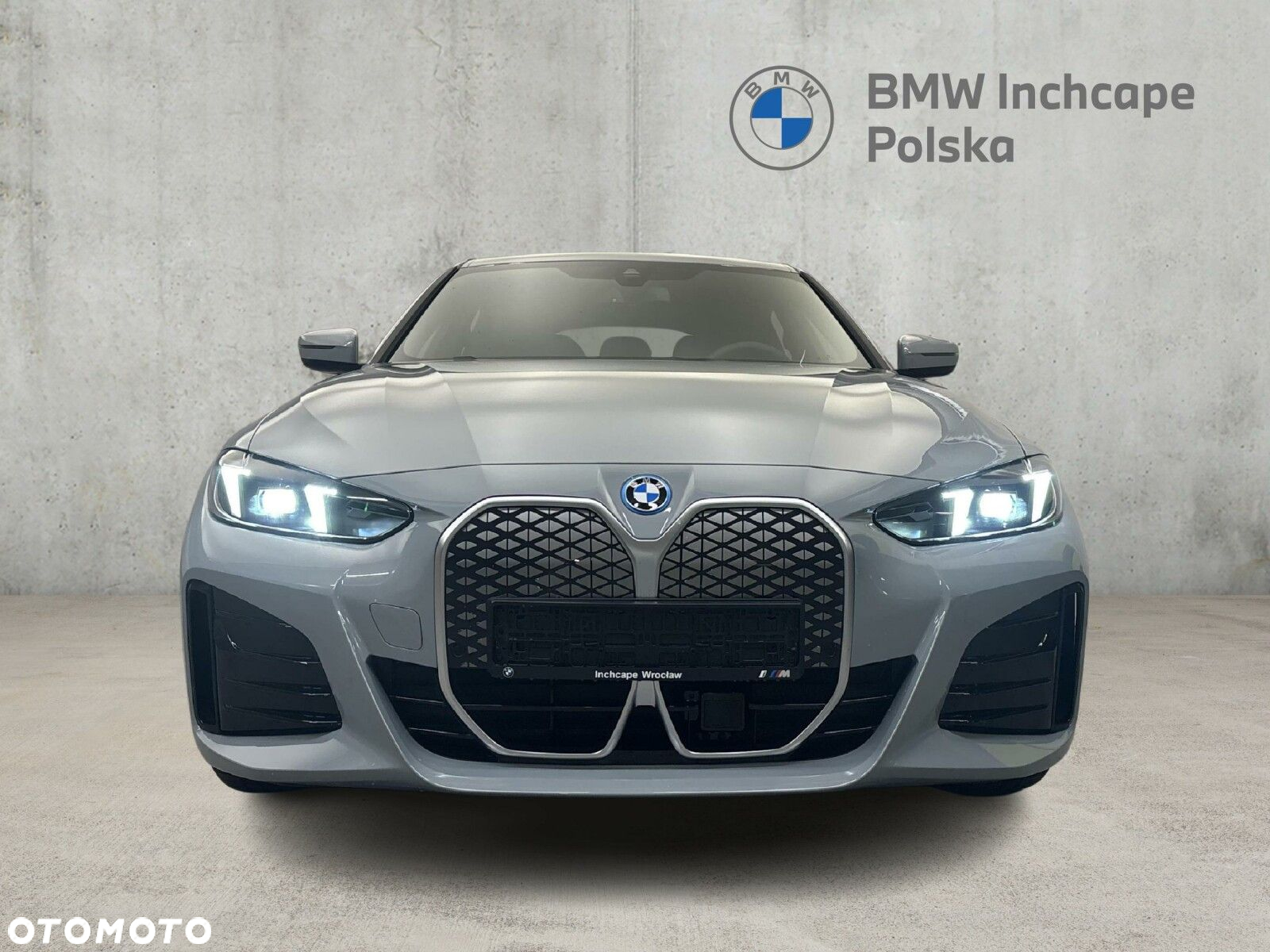BMW i4 - 8
