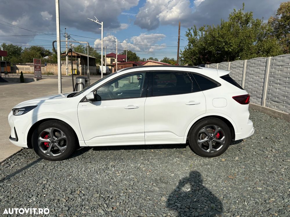 Ford Kuga 1.5 EcoBoost A8 FWD ST-Line X - 2