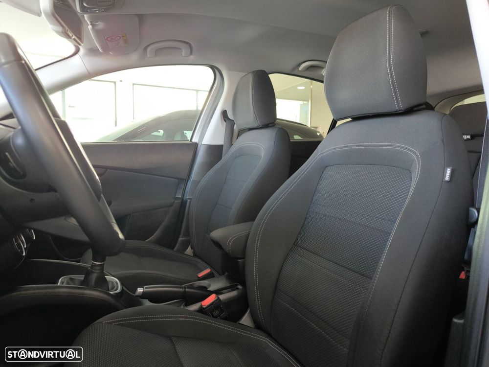 Fiat Tipo 1.3 M-Jet Lounge J17 - 10