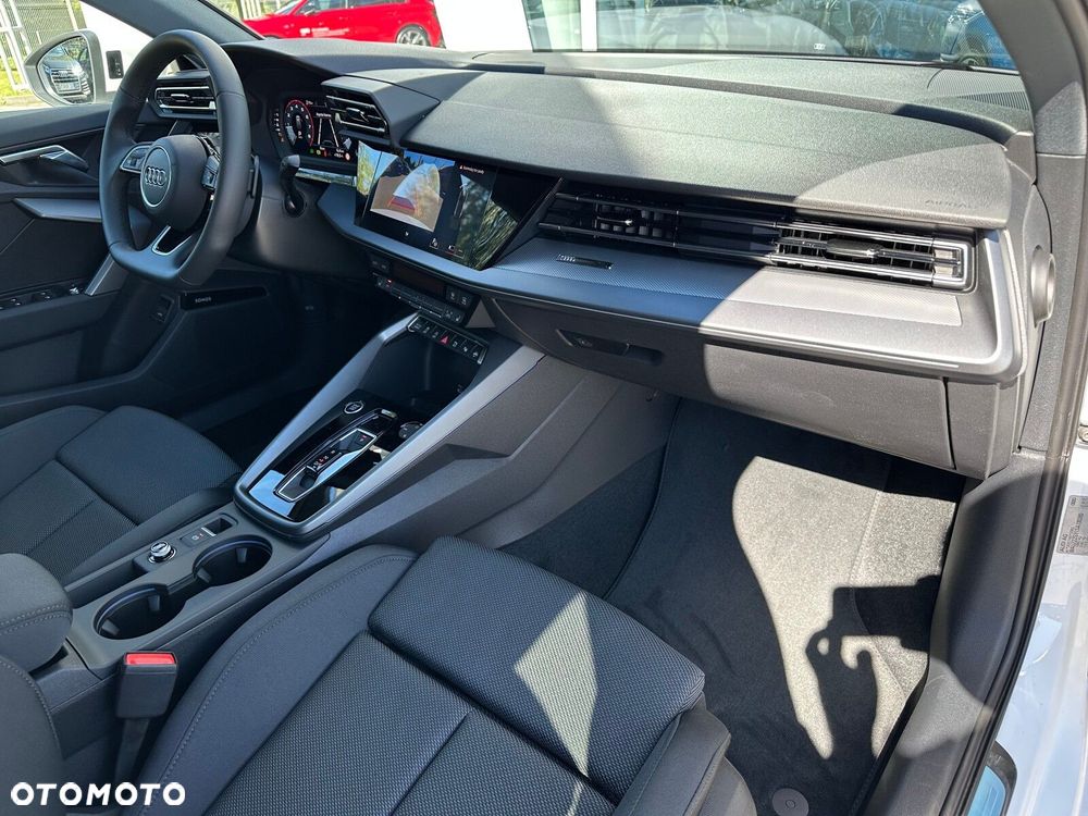 Audi A3 Sportback - 24