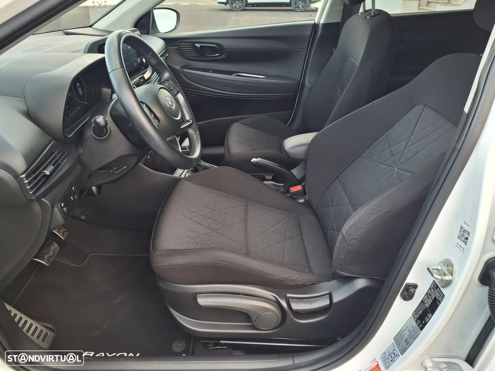 Hyundai Bayon 1.0 T-GDI Premium (TT) DCT - 16