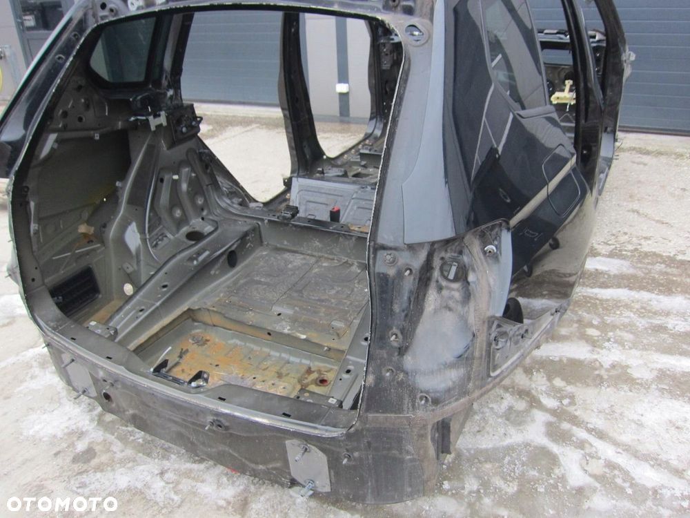 BMW X3 F25 ĆWIARTKA TYLNA PRAWA LEWA BUDA POSZYCIE BŁOTNIKA BŁOTNIK 475 PAS - 1