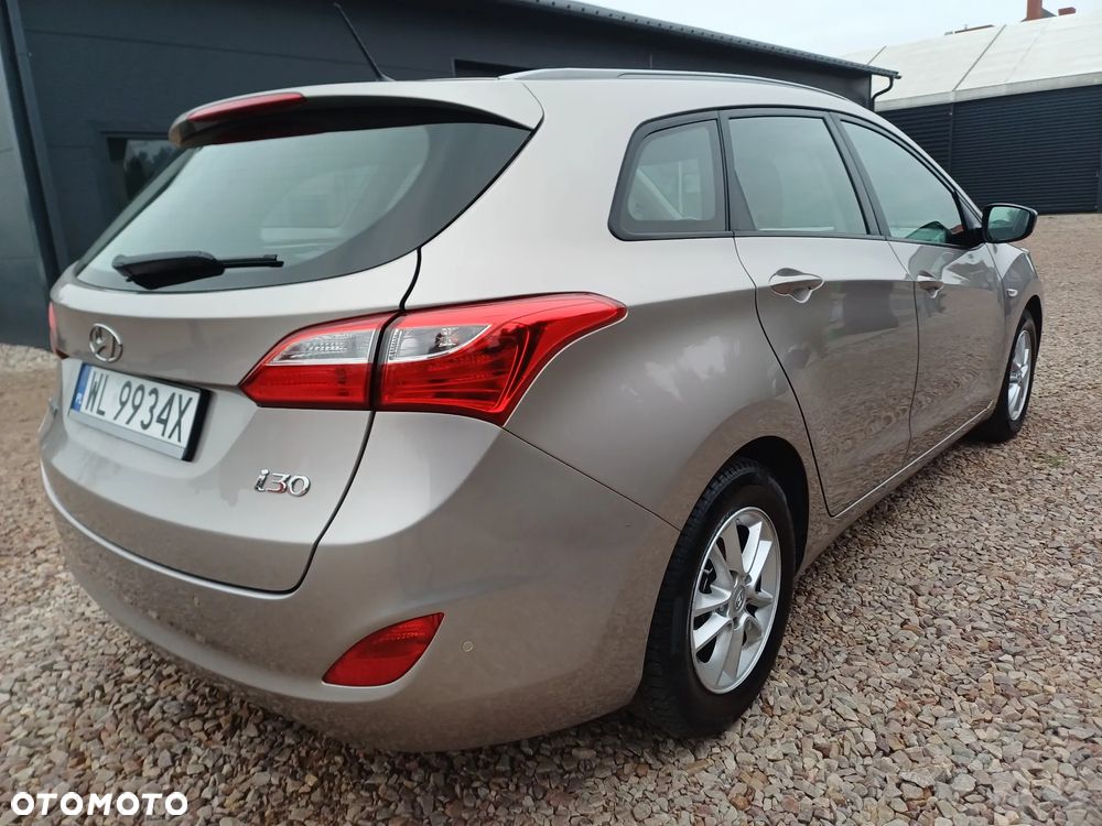 Hyundai i30 1.6 Style - 17