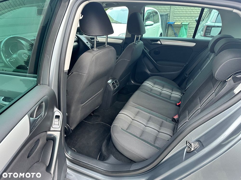 Volkswagen Golf 1.4 TSI MATCH - 11