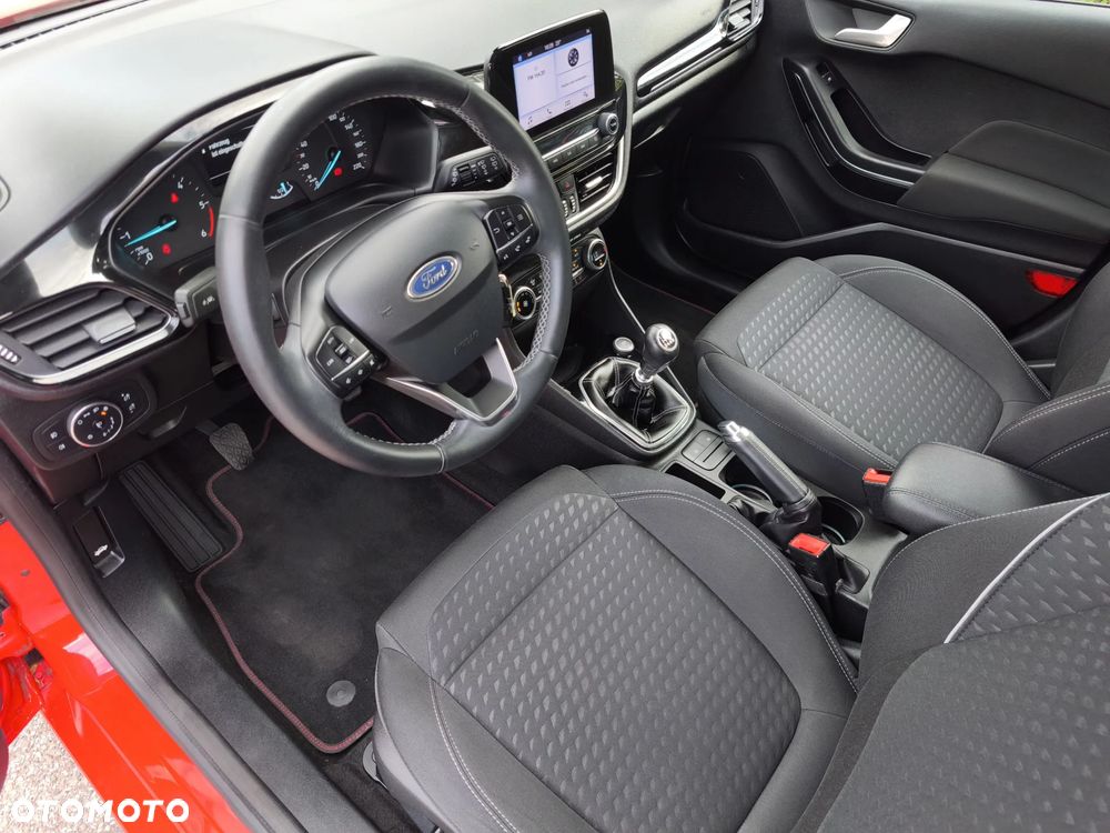 Ford Fiesta 1.5 TDCi SYNC Edition - 11