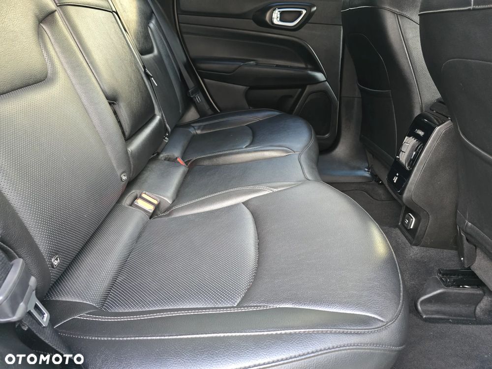 Jeep Compass 1.3 T4 4xe Automatik Limited - 26