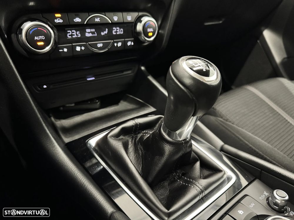 Mazda 3 1.5 Sky-G Evolve HS - 21