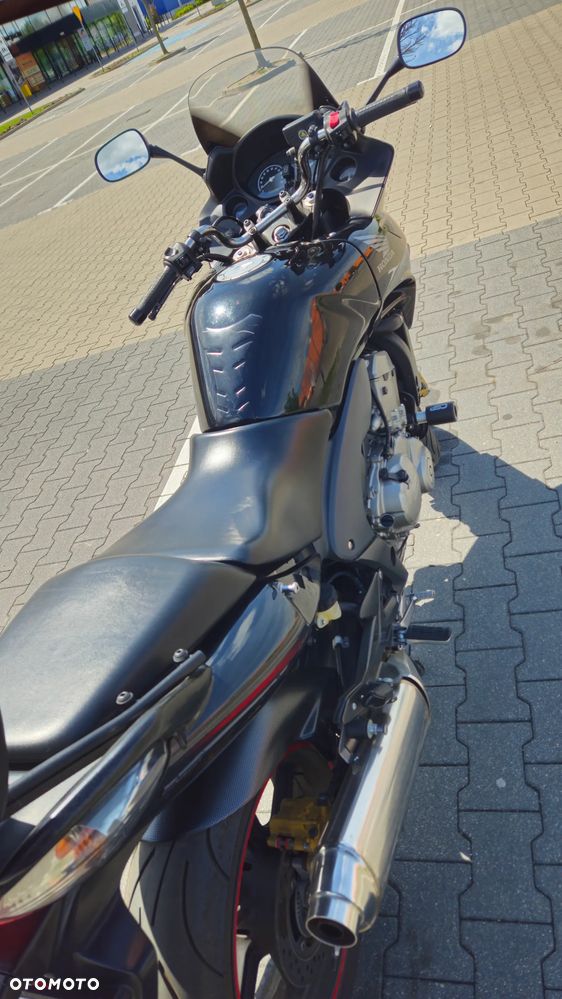 Honda CBF - 4