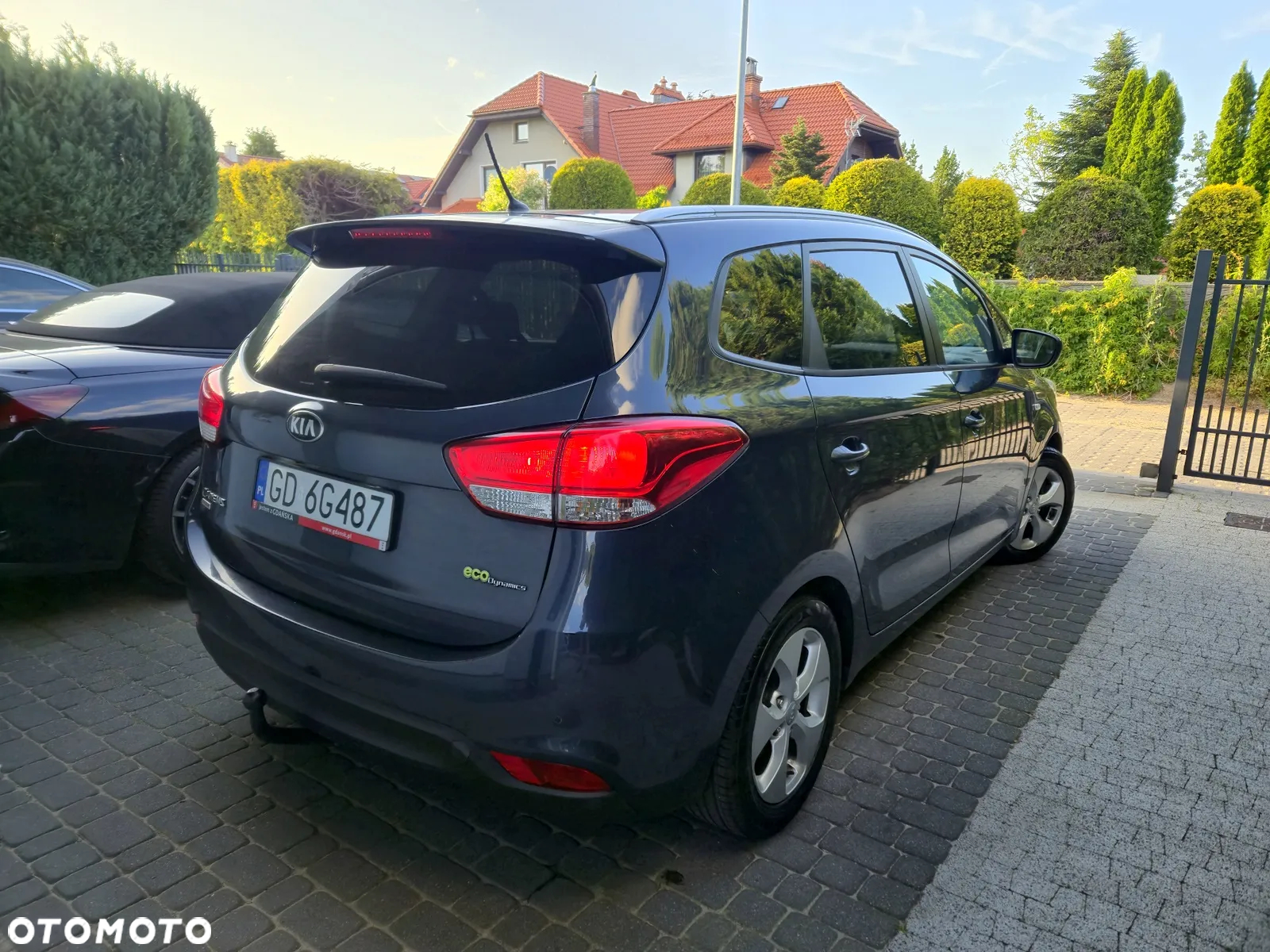 Kia Carens 1.7 CRDi L 7os - 4