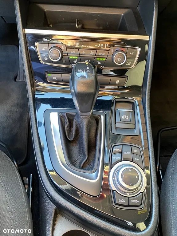 BMW Seria 2 218d GT Advantage - 31