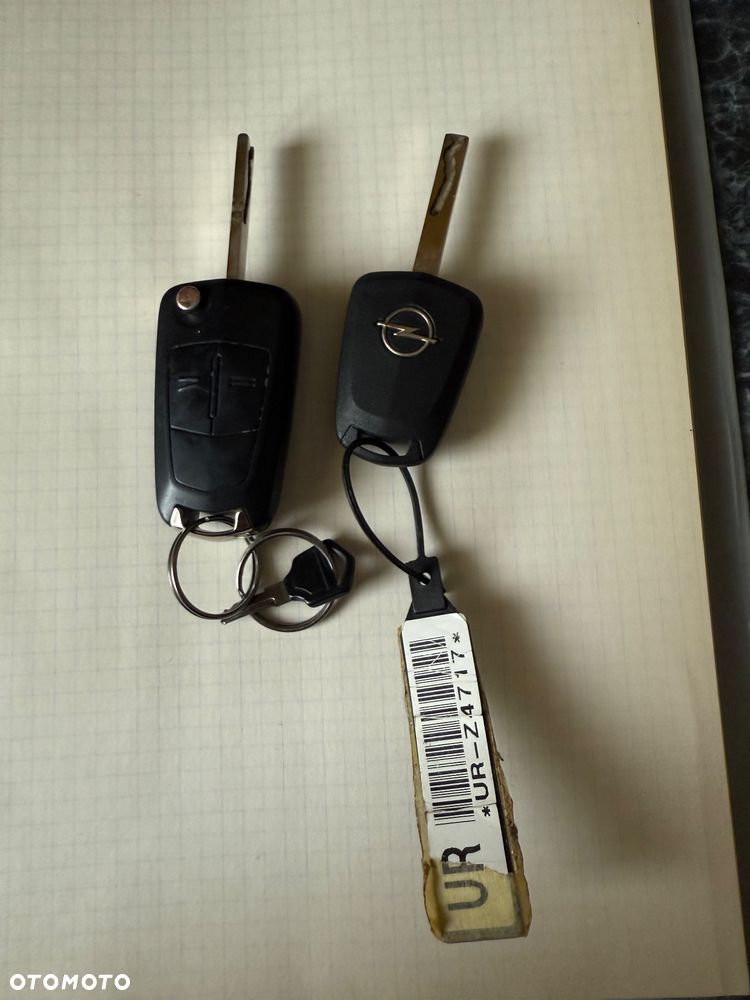Opel Astra - 17