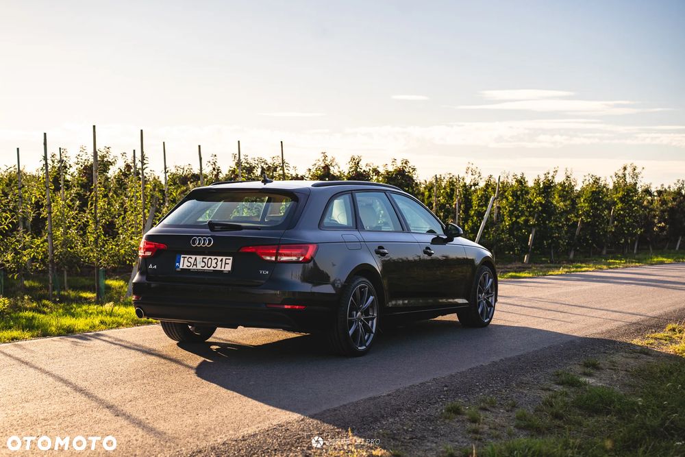Audi A4 ver-avant-30-tdi-s-tronic - 17