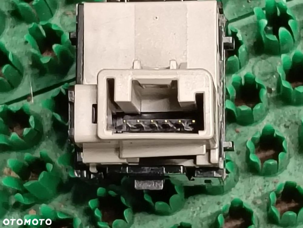 TOYOTA C-HR od 2023r Panel Przycisk Regulacji Wysokości Świateł - 4