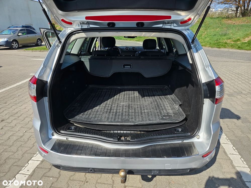 Ford Mondeo 2.0 TDCi Titanium - 20