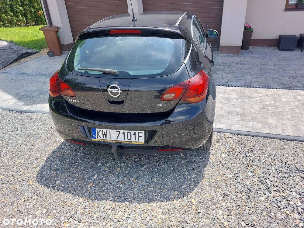 Opel Astra 1.7 CDTI DPF Cosmo - 5