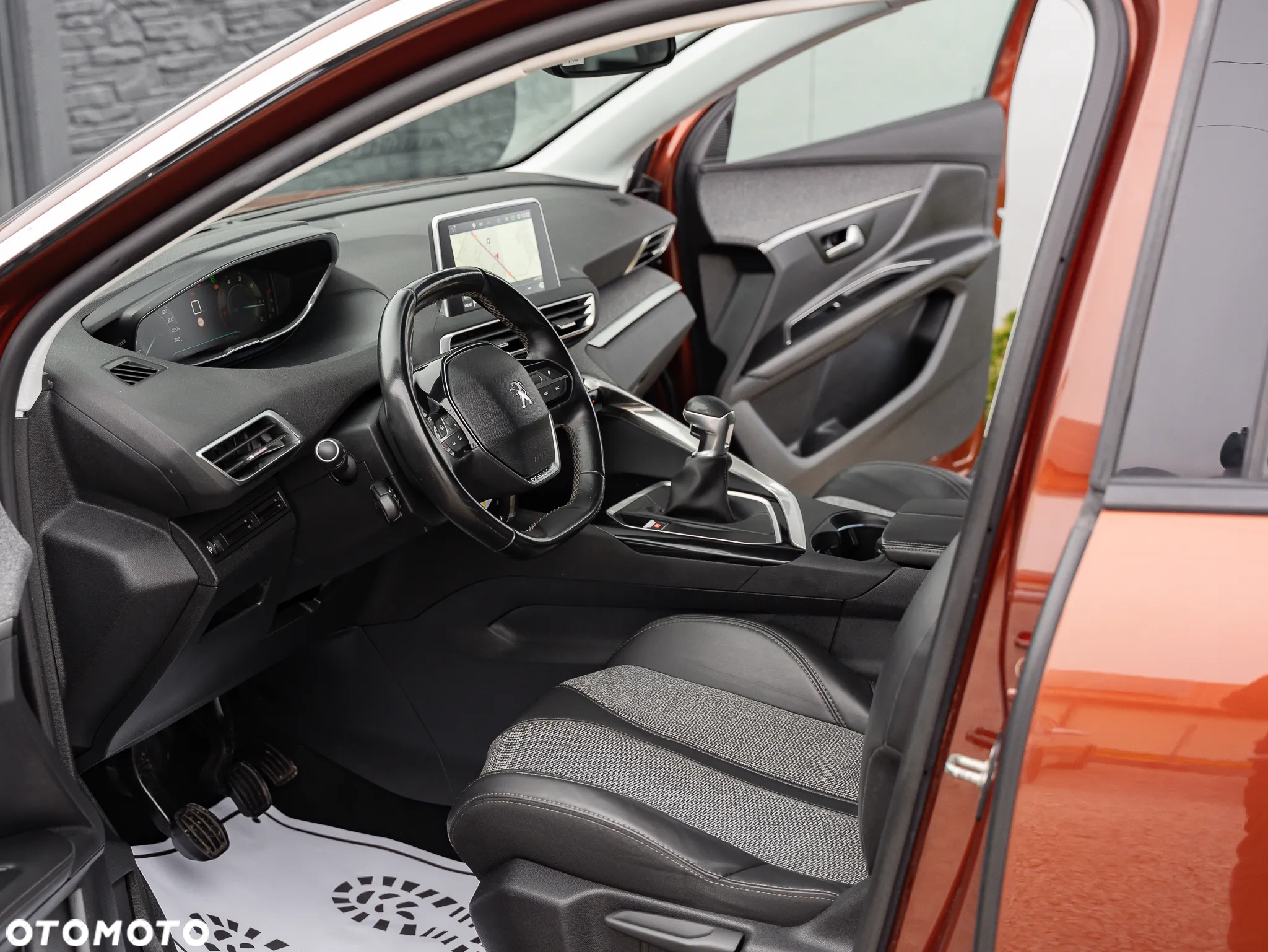 Peugeot 3008 1.6 BlueHDi Allure S&S - 17