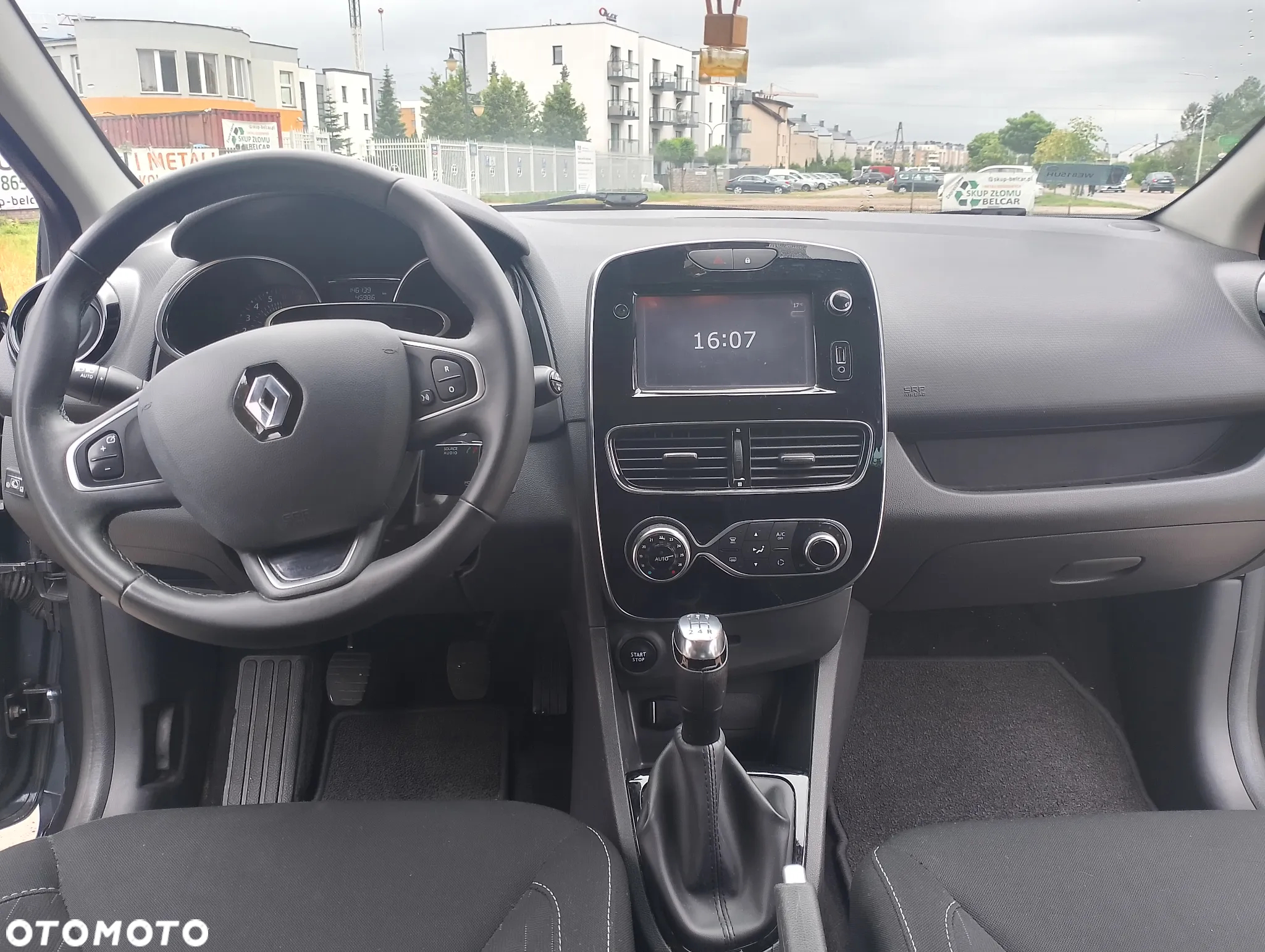 Renault Clio 1.2 16V Limited 2018 - 9