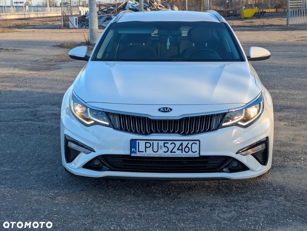 Kia Optima - 2