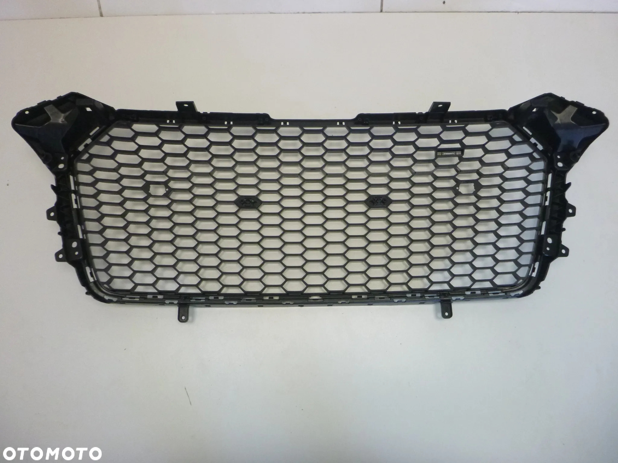 AUDI R8 GRILL ATRAPA CHŁODNICY MASKOWNICA - 12