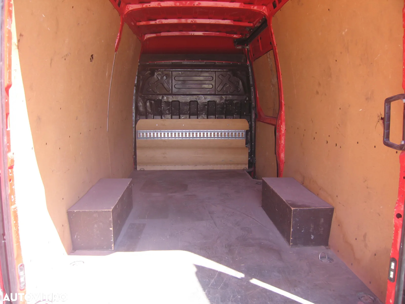 Iveco DAILY 35 S 12 , DUBA XL, AUTOMATA , CLIMATRONIC . - 24
