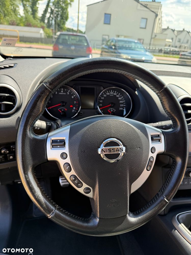 Nissan Qashqai+2 2.0 tekna - 24
