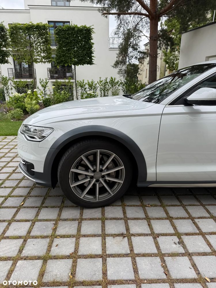 Audi A6 Allroad - 10
