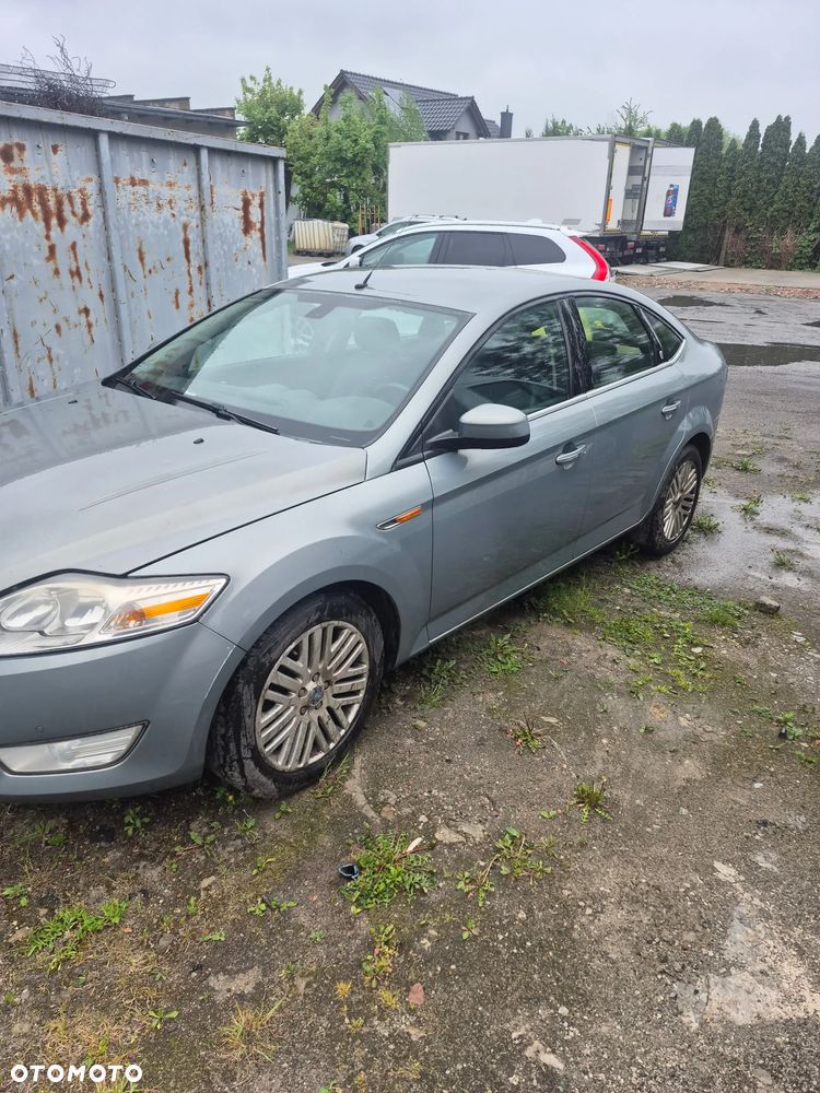 Ford Mondeo 1.8 TDCi Ghia - 4