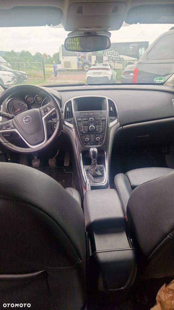 Opel Astra 1.6 CDTI DPF ecoFLEX TourerStart/Stop Edition - 4