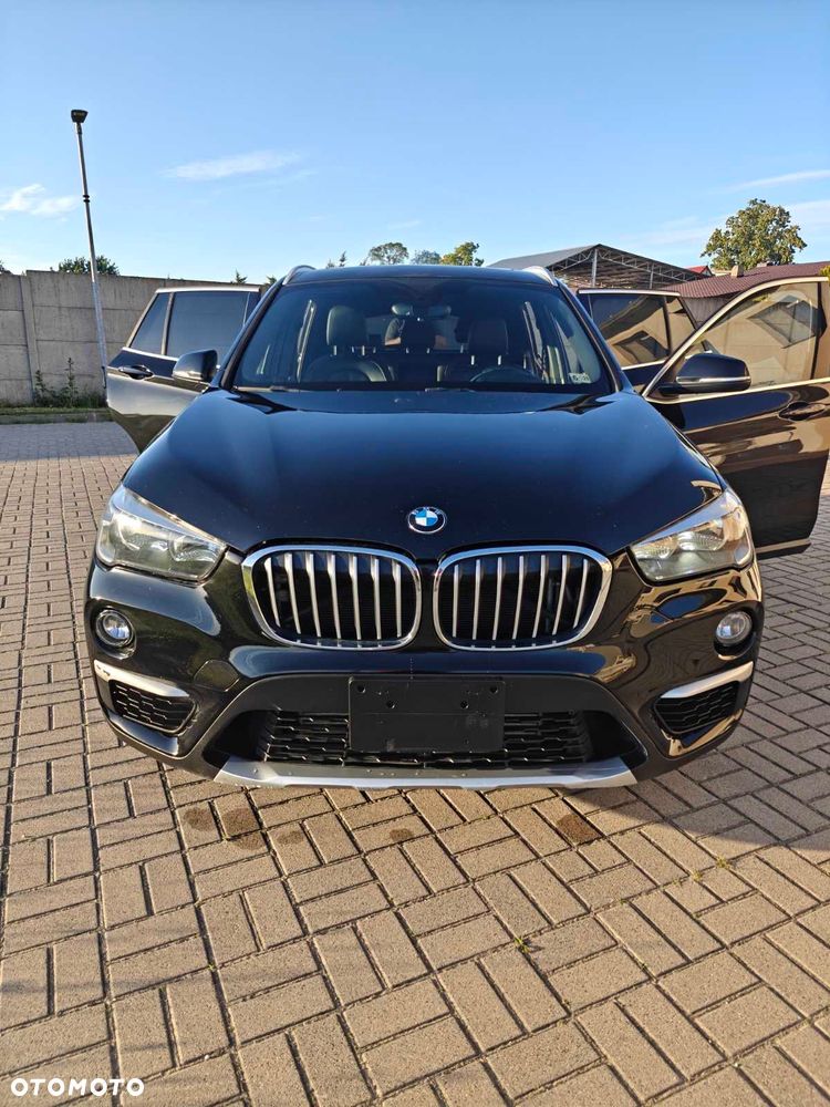BMW X1 - 1