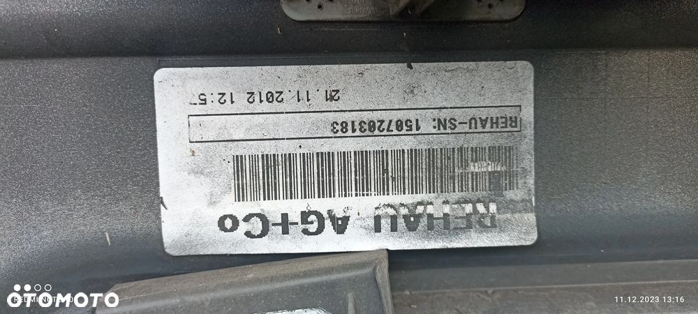 MERCEDES W204 LIft AMG SEDAN Zderzak tylny tył tyl pdc - 21