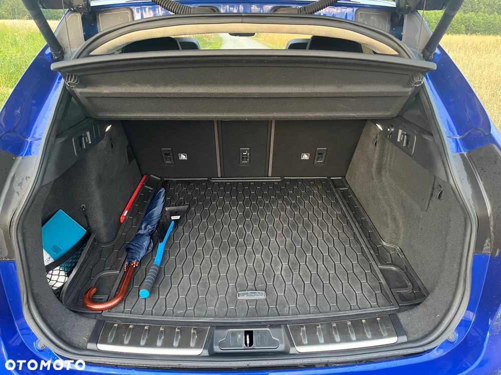 Jaguar F-Pace 2.0 i4P AWD Pure - 17