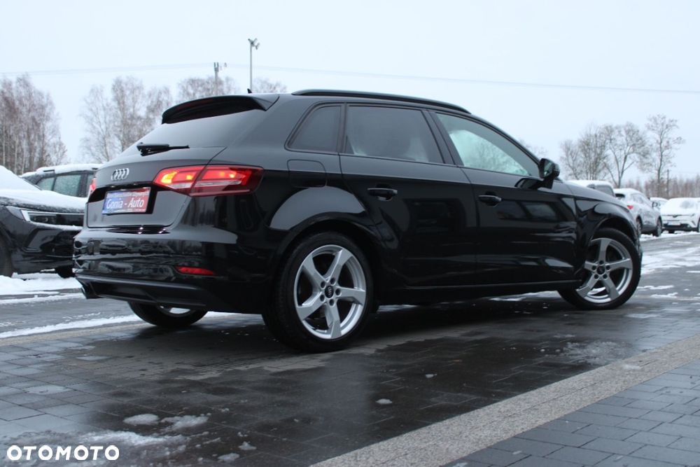 Audi A3 Sportback - 10