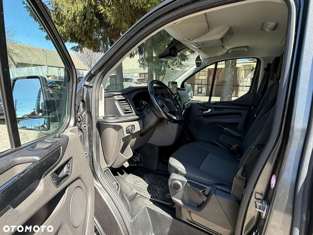 Ford Transit Custom 310 L2H1 Limited - 14