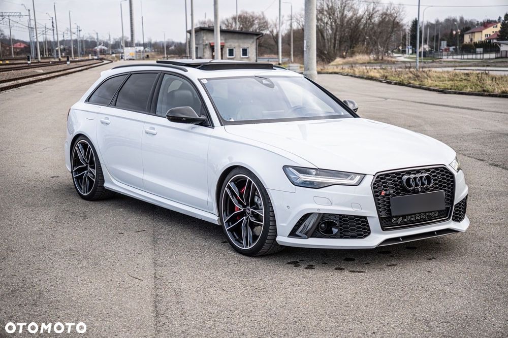 Audi RS6 Avant - 1