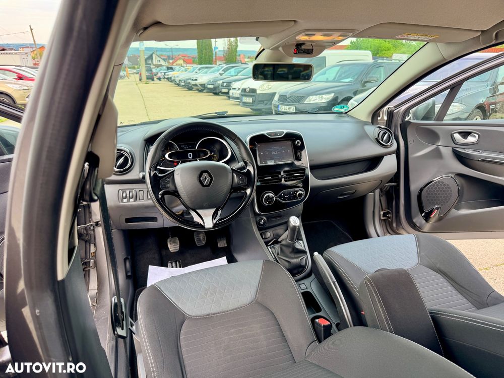 Renault Clio - 7
