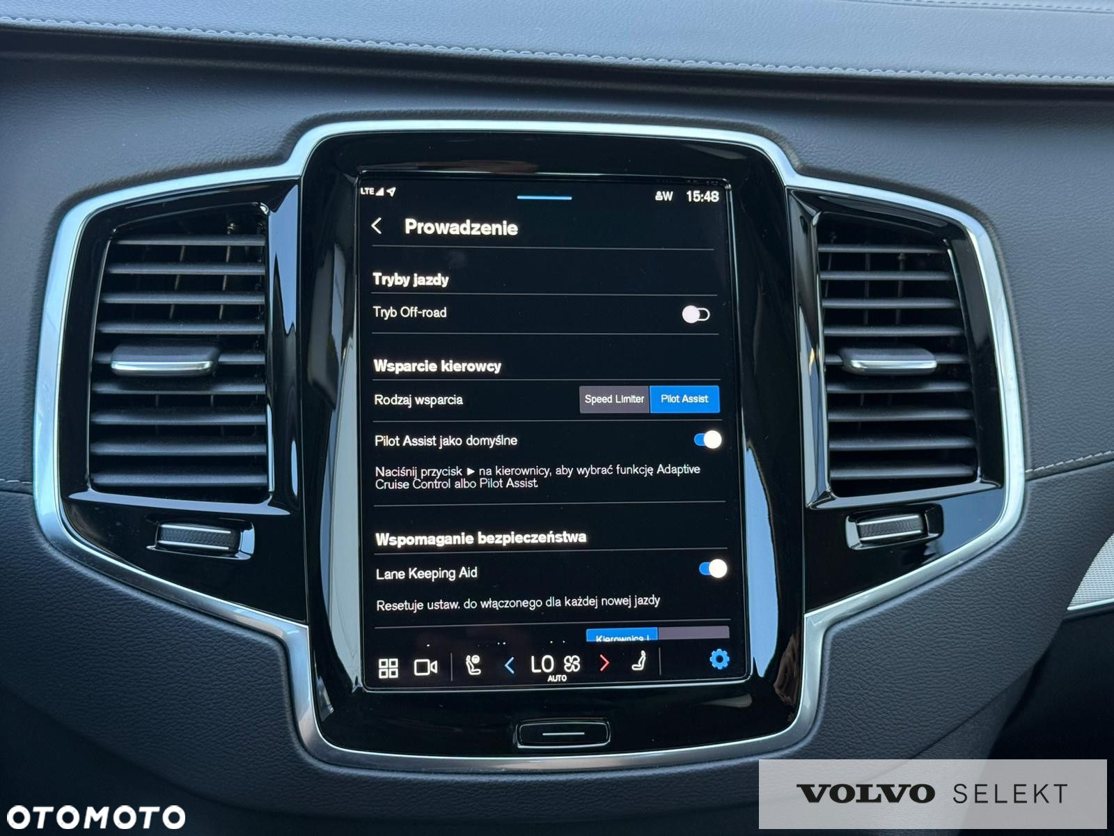 Volvo XC 90 - 22