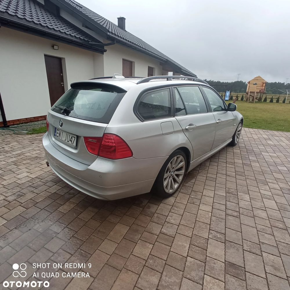 BMW Seria 3 318d - 6