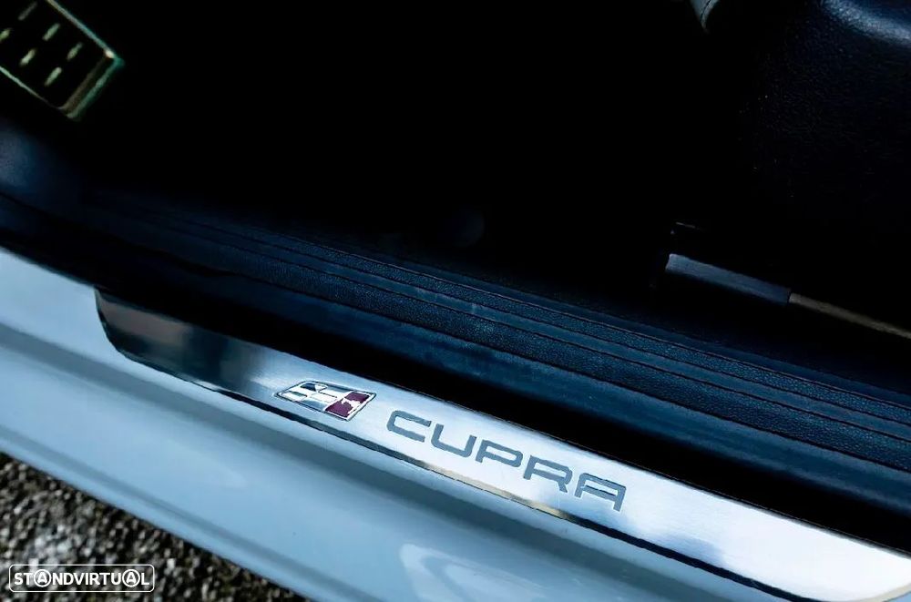 SEAT Leon 2.0 TSI Cupra DSG S/S - 13