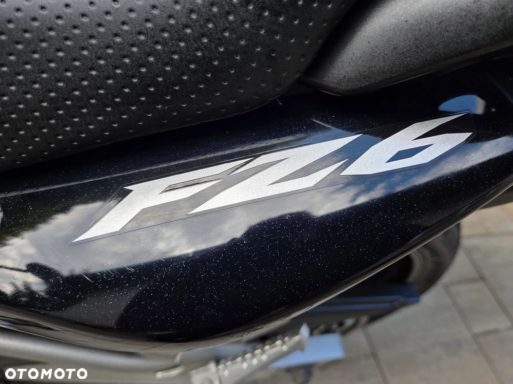 Yamaha FZ6 - 19