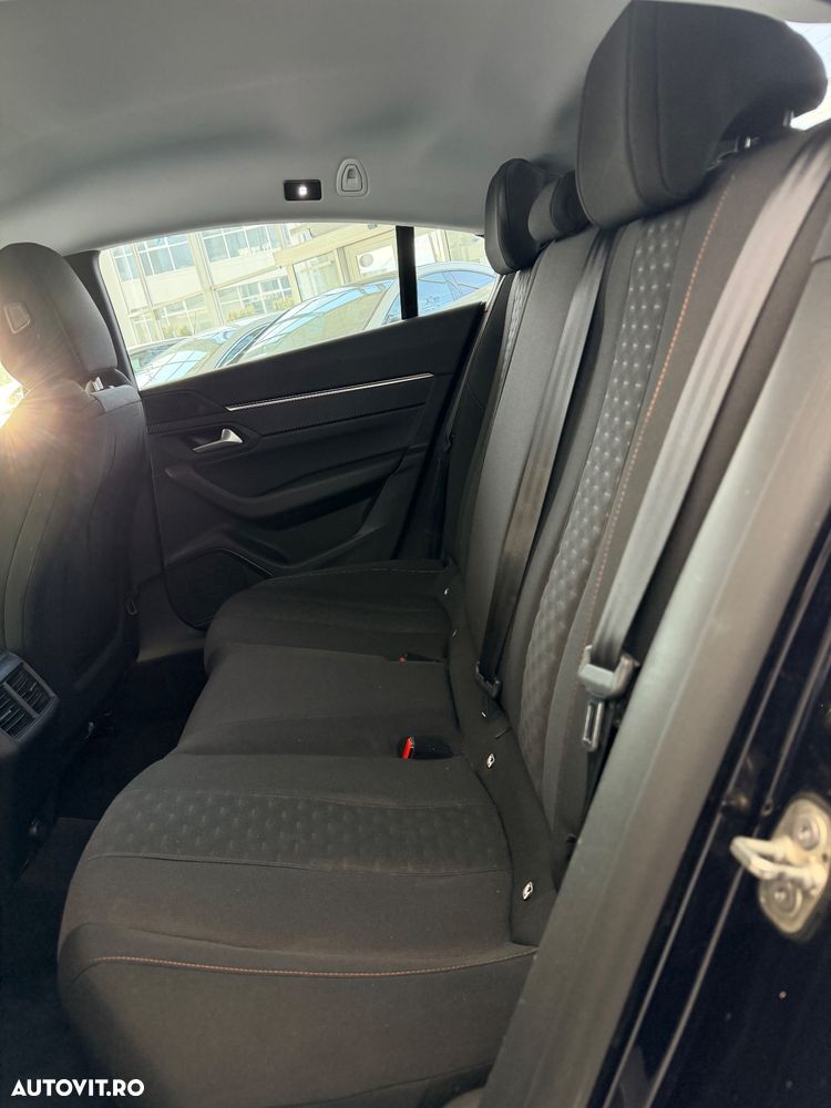 Peugeot 508 BlueHDi 130 Allure - 33