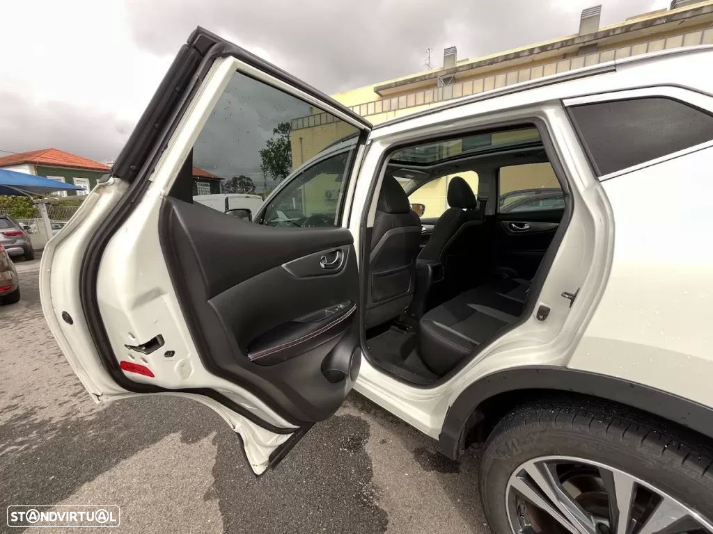 Nissan Qashqai 1.5 dCi N-Connecta 18 - 42
