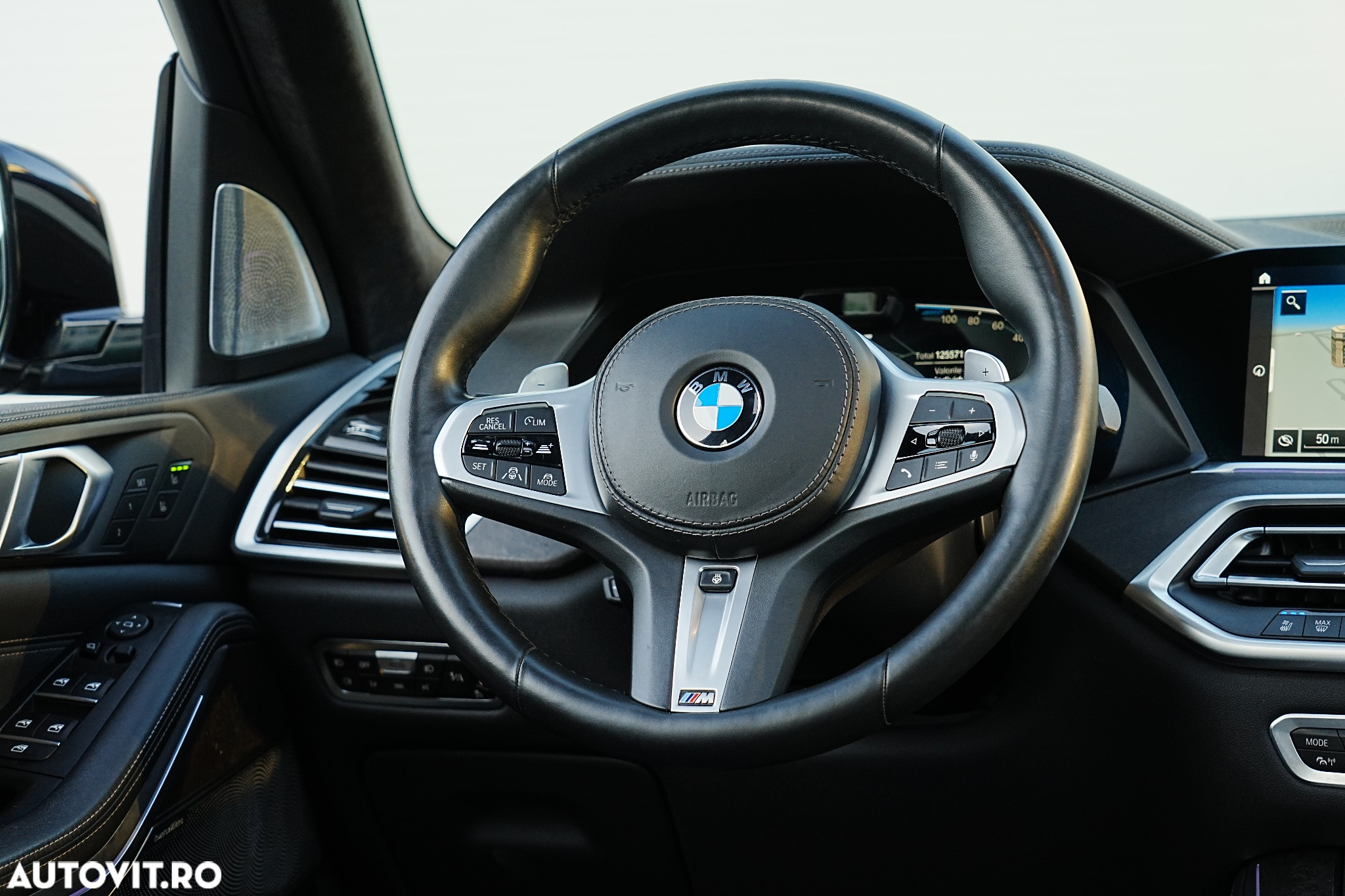 BMW X5 xDrive45e AT PHEV - 11