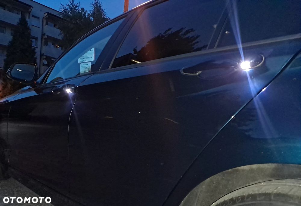 BMW Seria 1 120d Sport-Aut Sport Line - 37